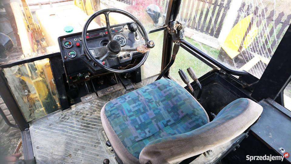 Sprzedam koparko ładowarkę MF50 HX Massey podkarpackie Reczpol