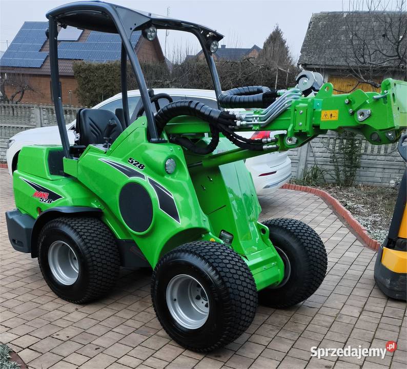 ładowarka Avant 528 nowy nowy model 2025 sprzedam