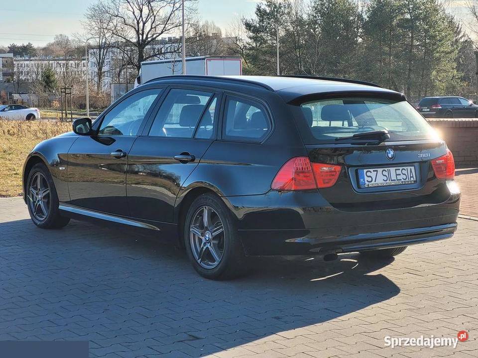 BMW Seria 3 318i Touring 143 2010r Bezwypadkowy śląskie Czeladź