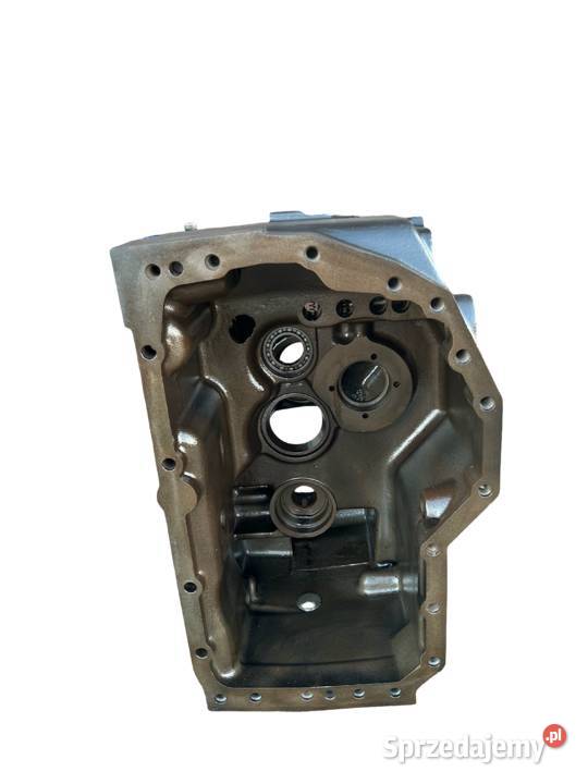 OBUDOWA SKRZYNI BIEGÓW 2093401072 DEUTZFAHR