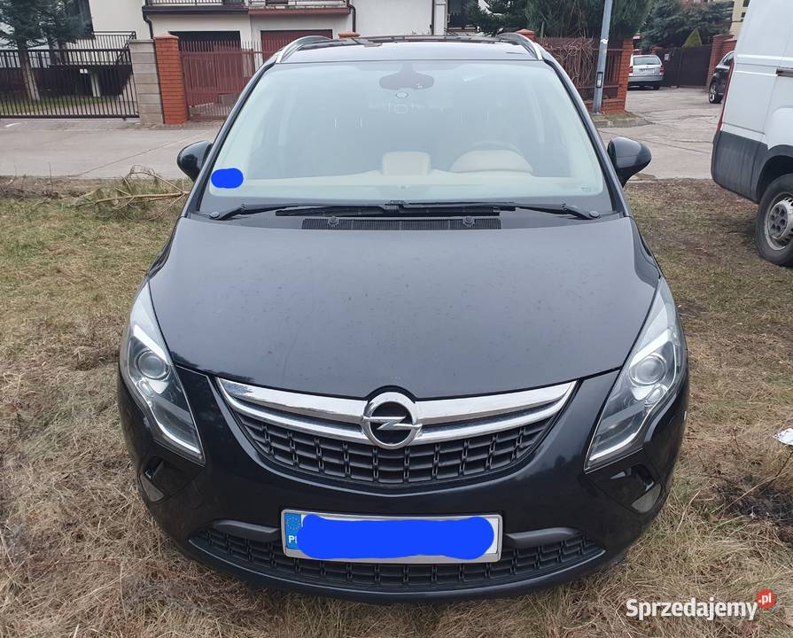Opel Zafira Tourer wersja C silnik 20D CDTI 2014