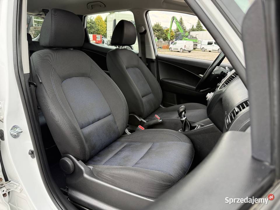 Hyundai ix20 14 BENZYNA Klimatyzacja Czujniki wielofunkcyjna kierownica ix20 Konin sprzedam