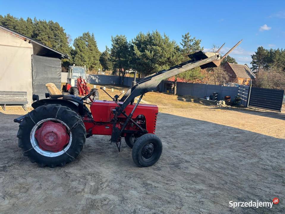 Ciągnik international B275 Koronowo