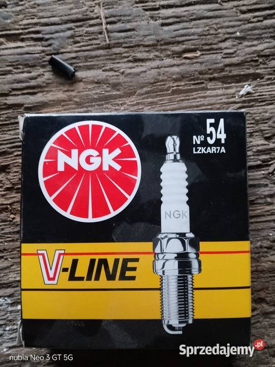 Nowe świece zapłonowe NGK LZKAR7A Przyszowice