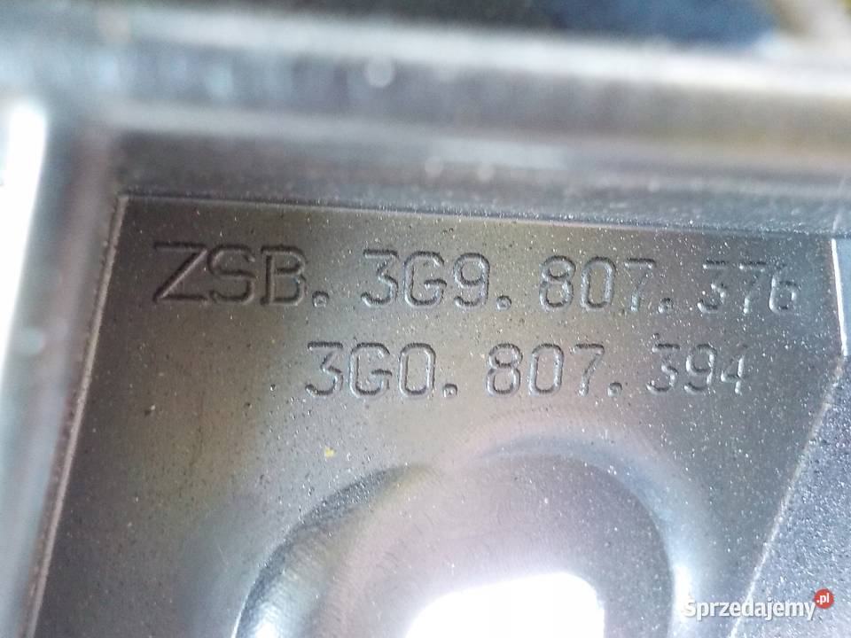ŚLIZG ZDERZAKA PRAWY TYŁ VW PASSAT B8 KOMBI Nowy Tomyśl