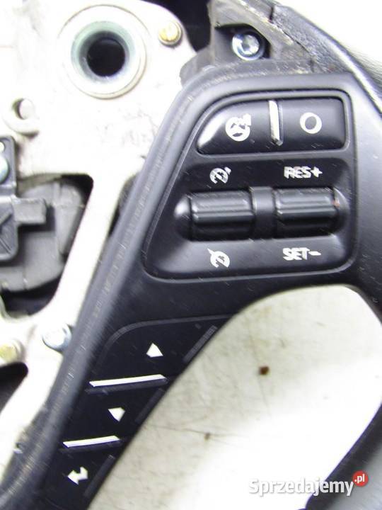 KIEROWNICA MULTIFUNKCJA KIA CEED II LIFT Kierownice