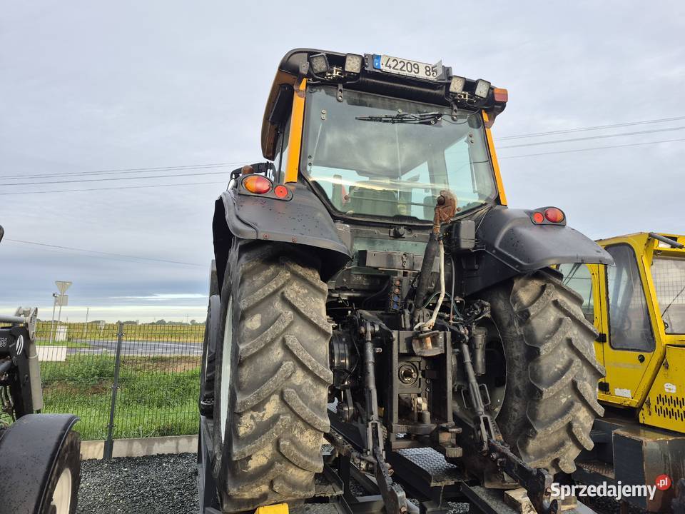 Valtra n 82 silnik SisuFendt z ładowaczem wielkopolskie Turek
