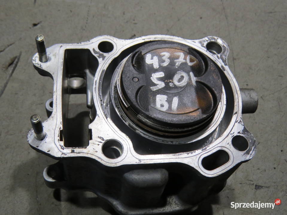 SUZUKI BURGMAN 200 125 16 CYLINDER TŁOK