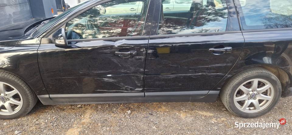 Volvo v70 2009r 20 tdi lekko uszkodzone Stryków