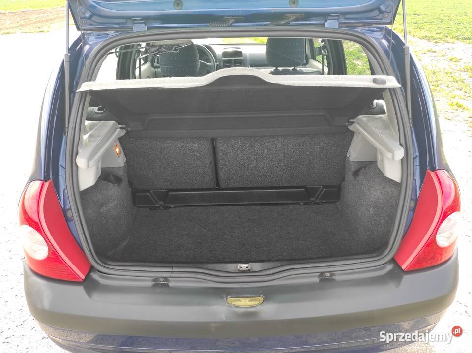 Renault Clio II LIFT 12 8V 135000 z Niemiec lakier metallic Przeworsk