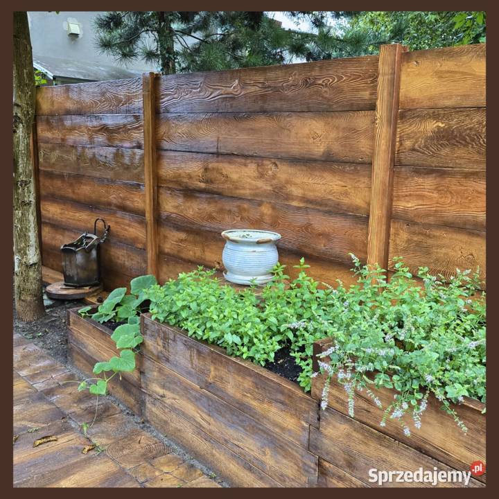 Ogrodzenie betonowe drewno imitacja drewna Warszawa