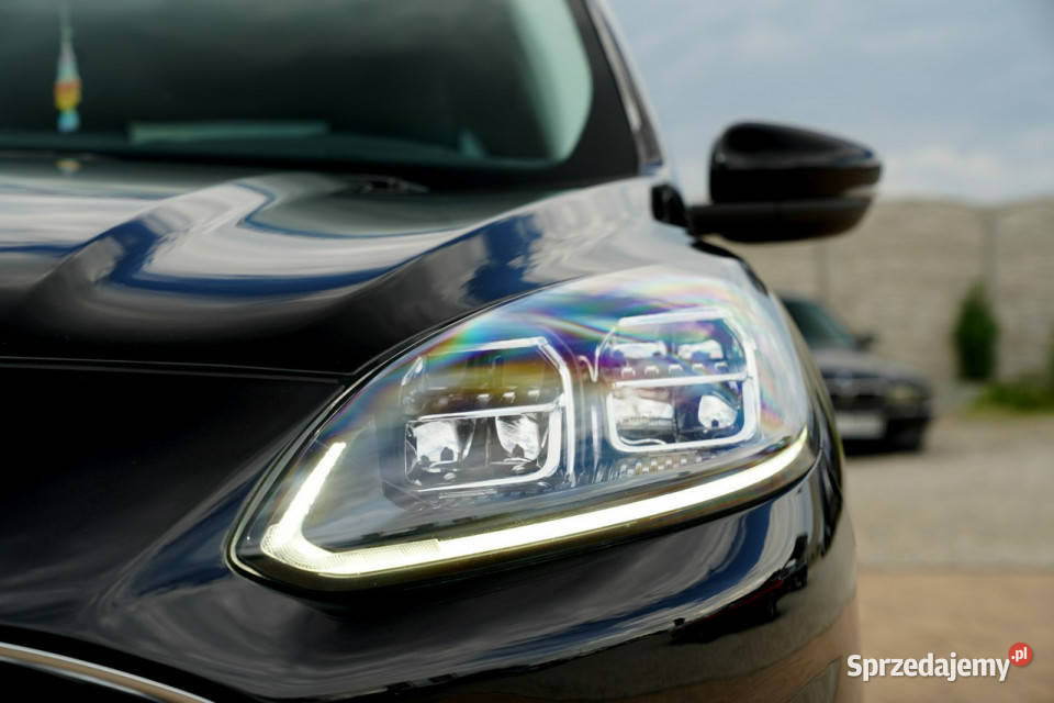 Ford Kuga VIGNALE skóra Nawi FUL LED elklapa ACC czujnik zmierzchu Otmuchów
