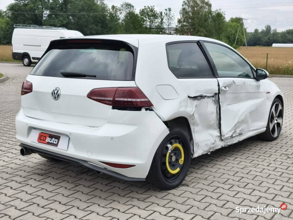 Volkswagen Golf GTI 20 benzyna 220 xenon ledy 220KM Kęty sprzedam