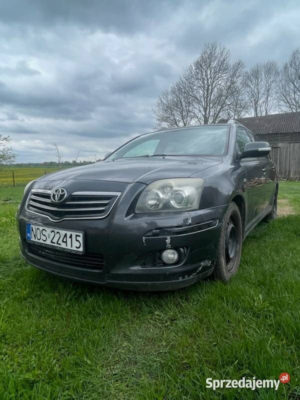 Sprzedam Toyotę Avensis 22 d4d Avensis Naprom