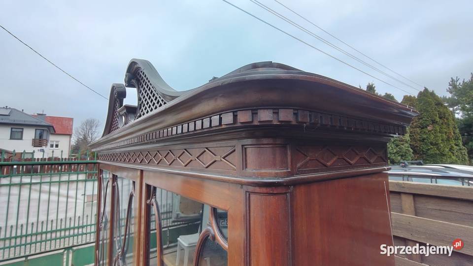 Kredens serwantka witryna chippendale rzeźbienia