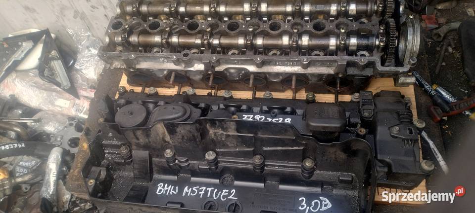BMW E60 E91 X5 głowica pokrywa wałki 77927539 osobowe Kielce