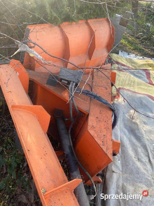 Pług do sniegu traktor koparko ładowarka Limanowa sprzedam