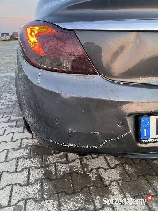 Opel insignia 200cm3