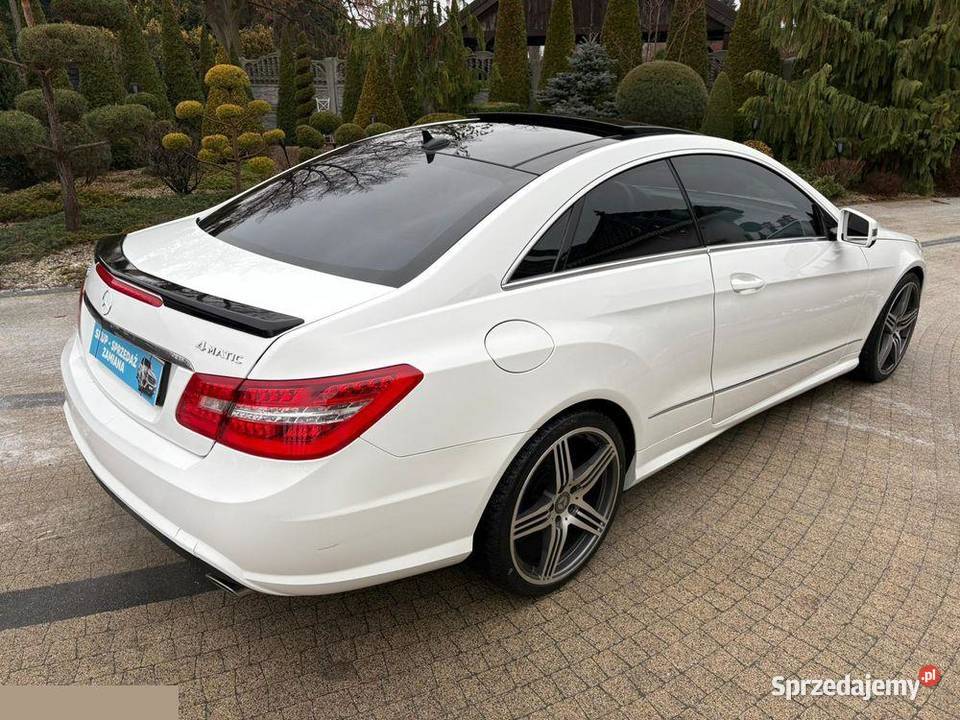 Mercedes E350 4Matic 7GTRONIC 306 2014r