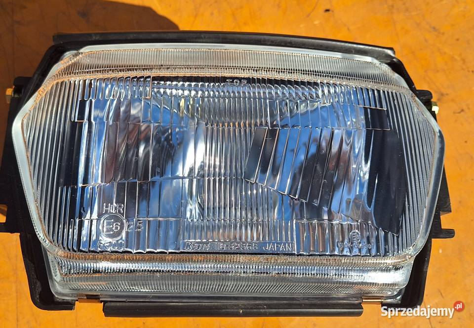 SUZUKI GSX 1100 F REFLEKTOR PRZÓD Oświetlenie Radom