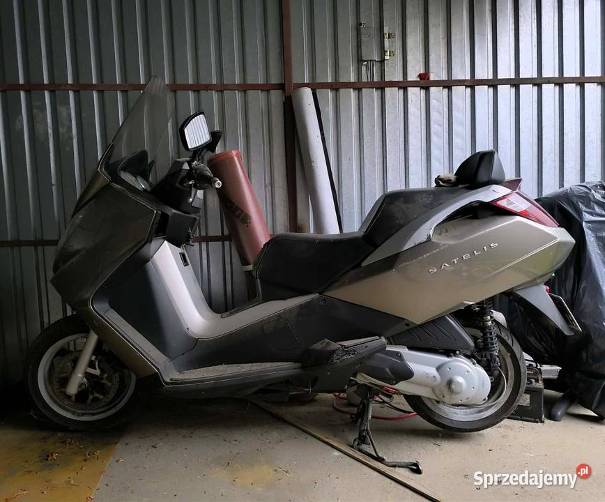 Skuter Peugeot Satelis poj125 na katB Pustków