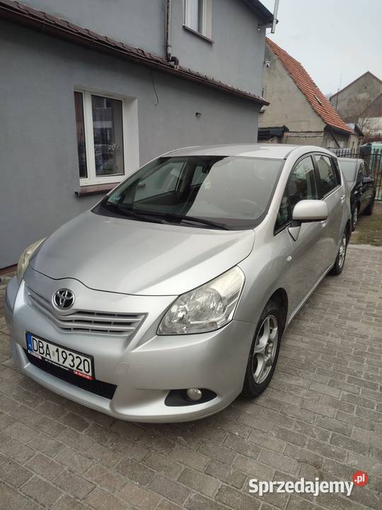 Sprzedam samochód marki Toyota verso Wałbrzych