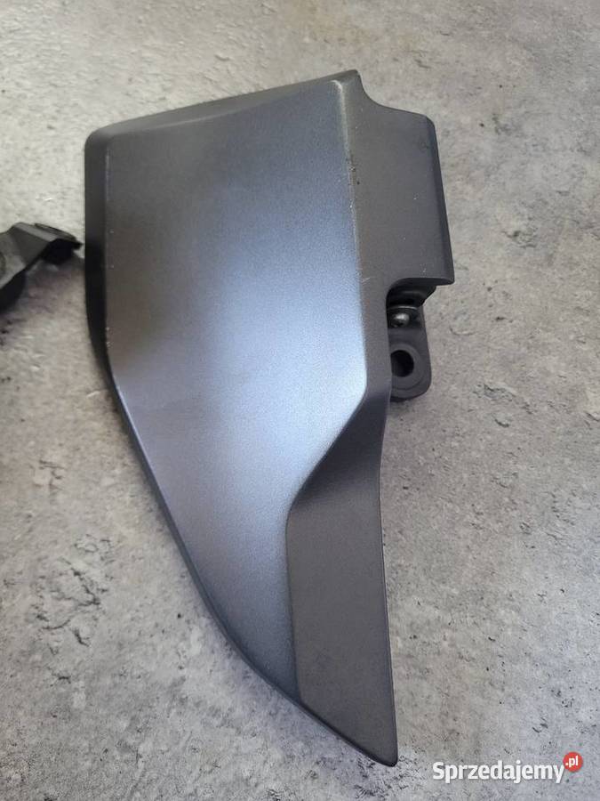 HONDA GOLD WING GL1800 SC79B 1823 OEM PODNÓŻEK