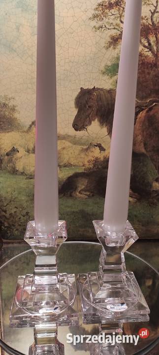 ZESTAW KRYSZTAŁOWYCH ŚWIECZNIKÓW STOŁOWYCH łódzkie Pabianice sprzedam