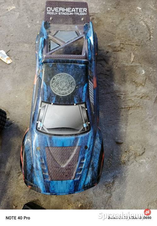 Sprzedam model RC nitro relly skala 18 sprzedam