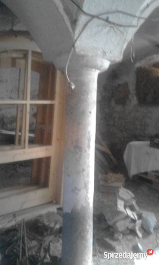 Budynek do adaptacji mieszkanie na wsi zamienie 700m2 Kłaczyna sprzedam
