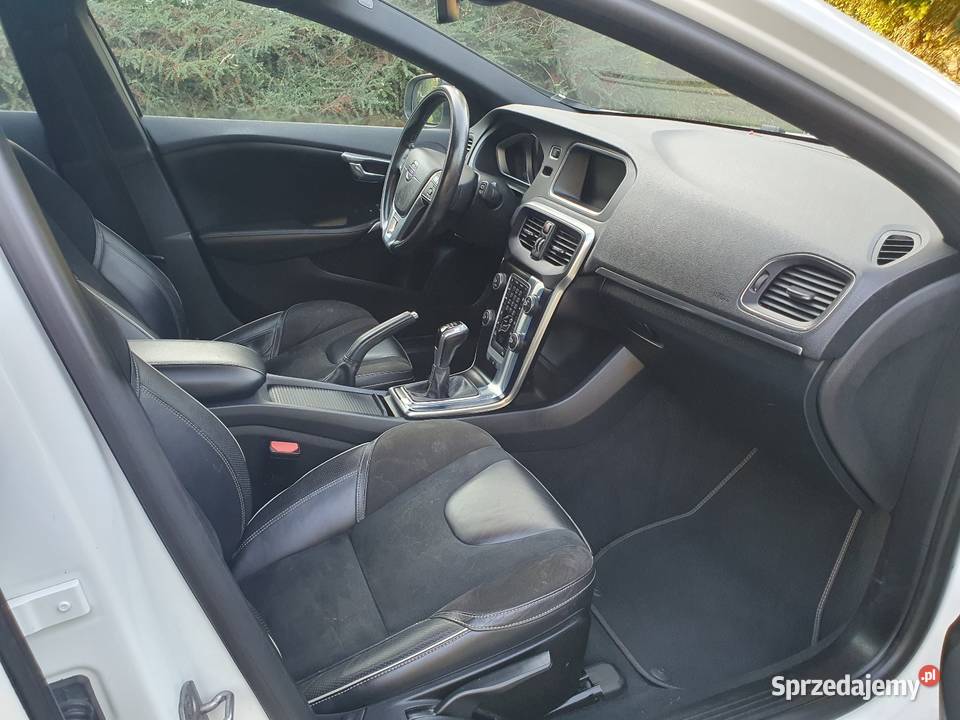 Volvo V40 RDesign 20 HDi 120 Biała Perła sprzedam