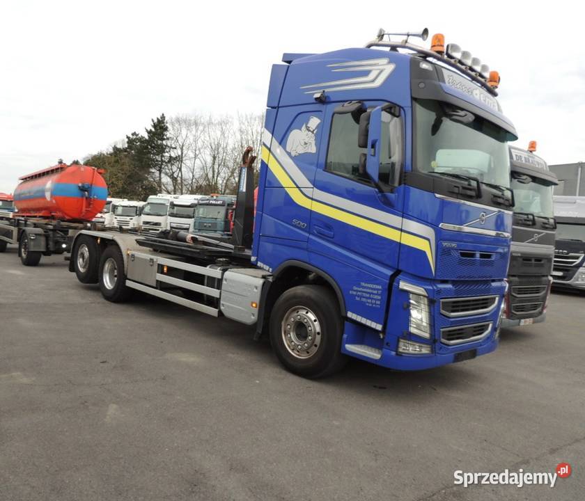 HAKOWIEC VOLVO FH bezwypadkowy mazowieckie Warszawa