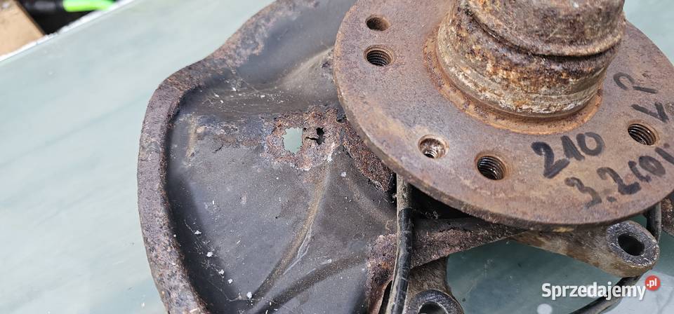 Zwrotnica lewy przod mercedes w210 32 cdi osobowe Zbąszyń