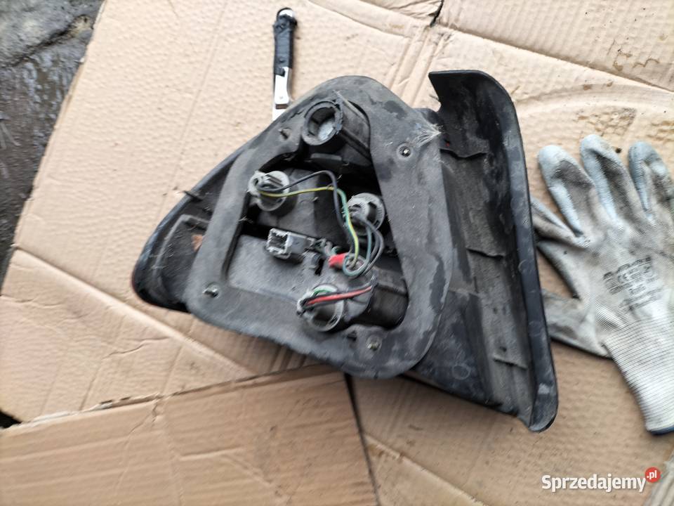 LAMPA TYŁ TYLNA PRAWA HONDA CIVIC 6 Kamień-Kolonia