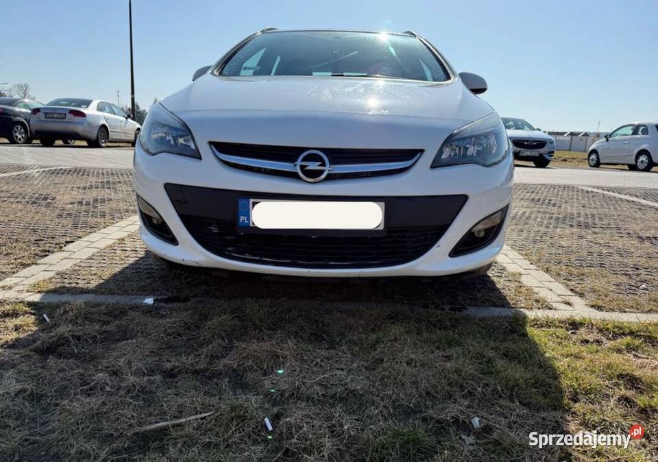 Opel Astra J Sport Tourer 14 Enjoy Tempomat ALU elektryczne lusterka Wasilków sprzedam