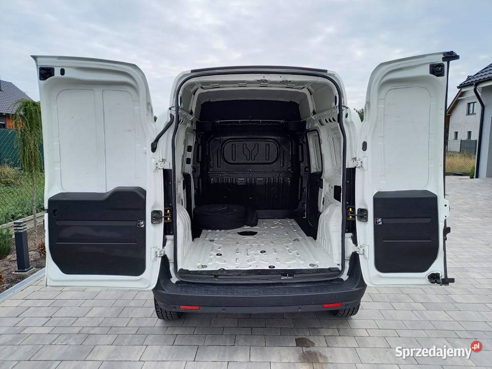 Fiat Doblo Fiat Doblo Van Cargo XL Maxi L2H2 Murowaniec