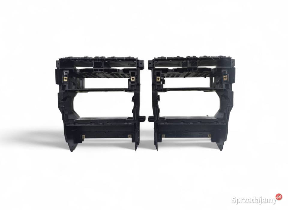 RAMKA KOSZ STELAŻ RADIA AUDI A4 B6 8E0858005B świętokrzyskie