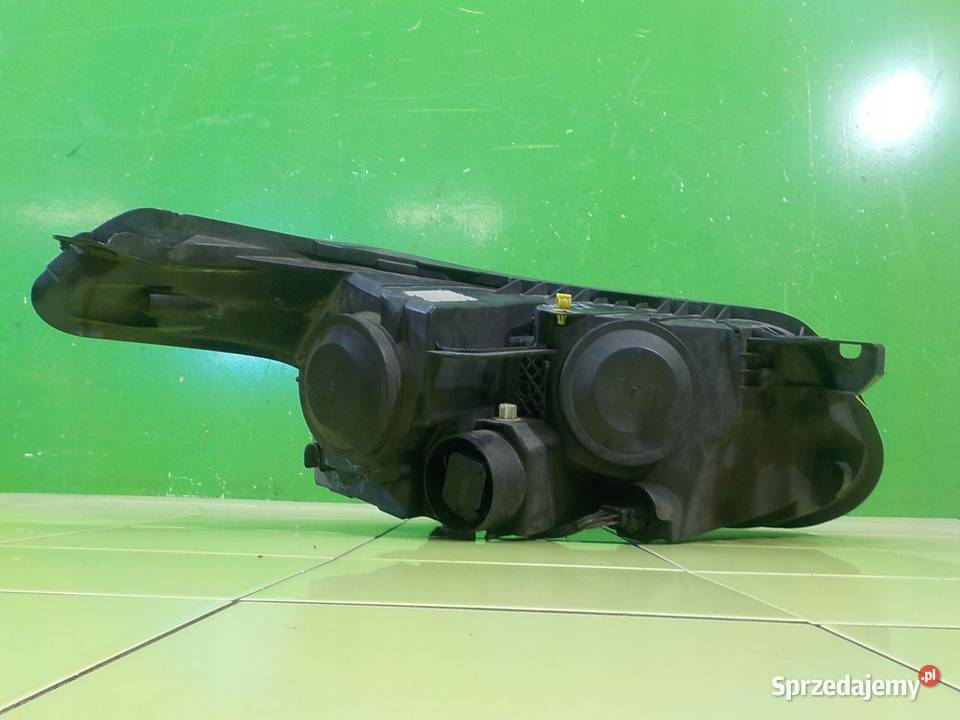 CITROEN C3 PICASSO 16 B 12r 5D lampa lewa przod