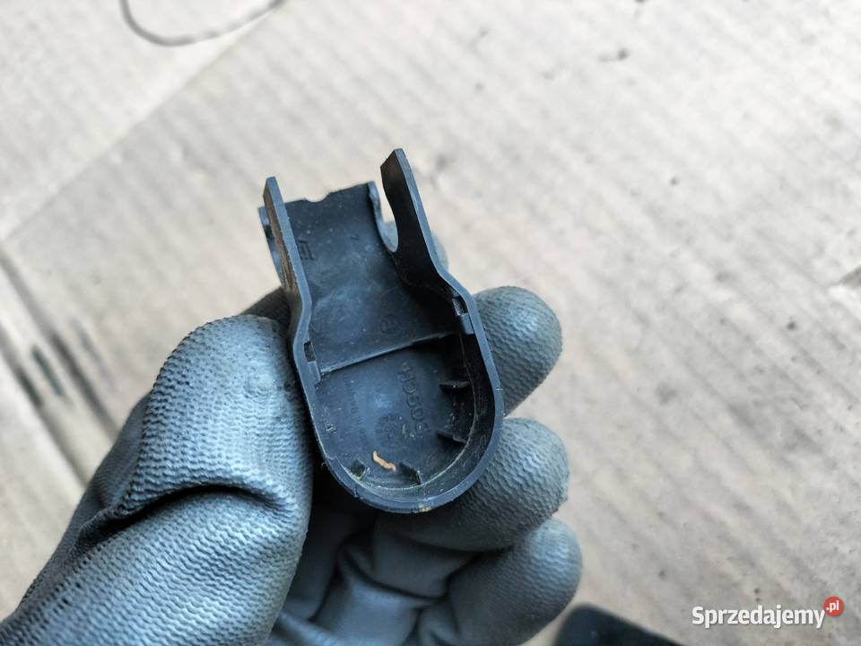 MONDEO MK2 OSŁONA ZAŚLEPKA TYŁ ŚRUBY RAMION