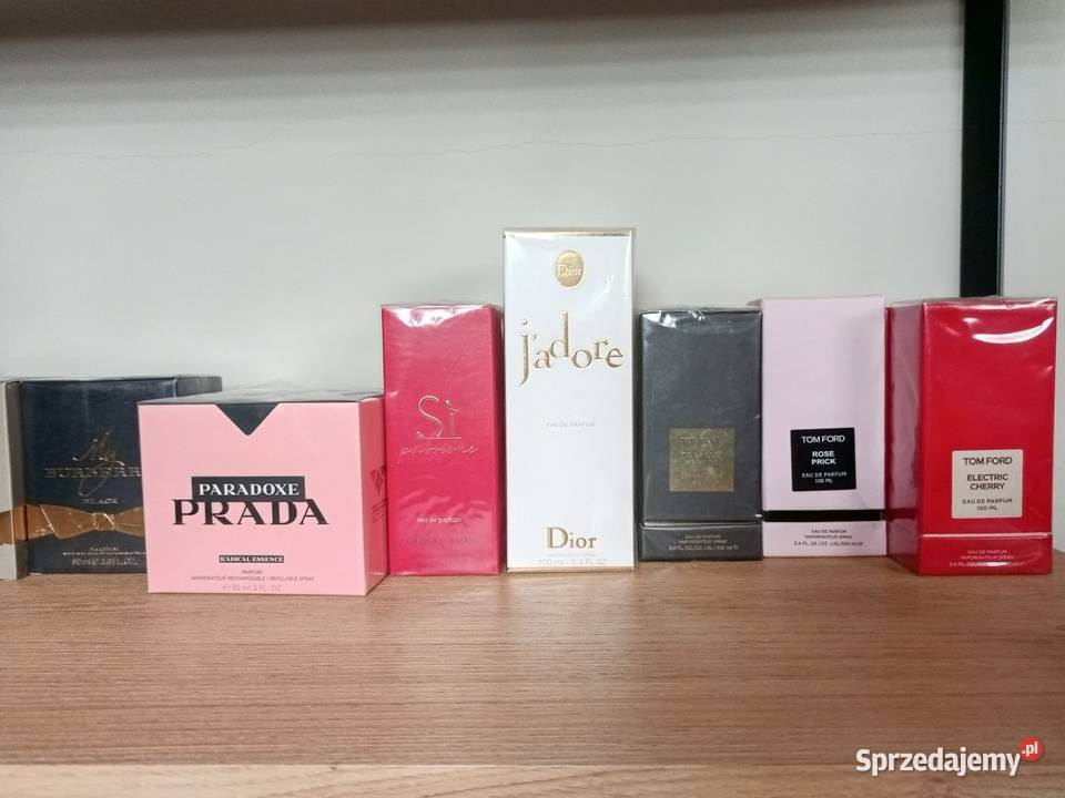 Perfumy 35 flakonów dg Prada Giorgio Armani Perfumy i wody Gdańsk