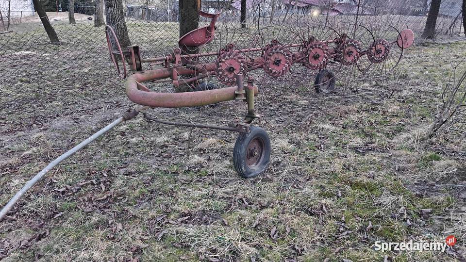 Sprzedam przewracarko zgrabiarke do siana podkarpackie Gać