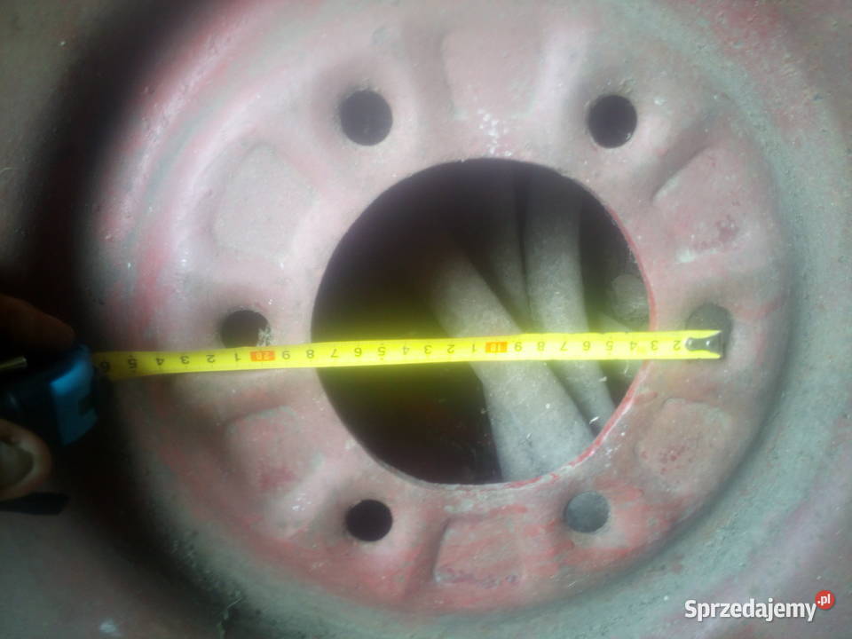 Felgi 32 cale z oponami Deutz Koniecpol