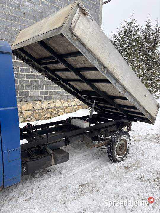 Wywrotka zabudowa kiper z lublina 3 100KM Niegowa