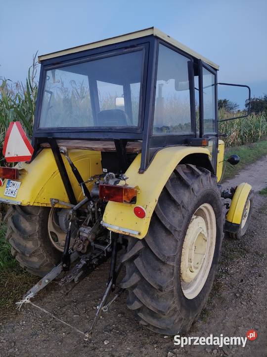 Sprzedam ciągnik C360