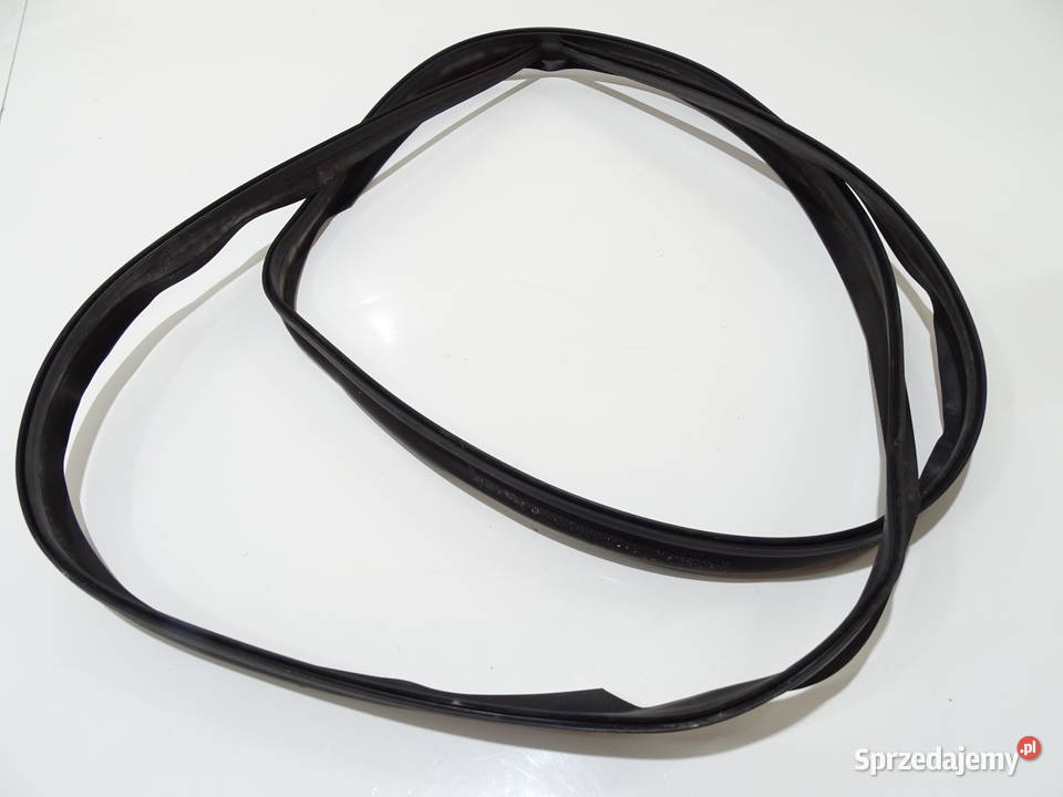USZCZELKA SZYBERDACHU BMW E60 OE 7069632 4642542 lubelskie Strzyżewice