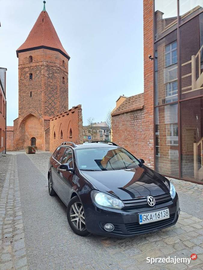 Volkswagen Golf 6 Kombi 20 TDI 140 Common Rail światła przeciwmgielne