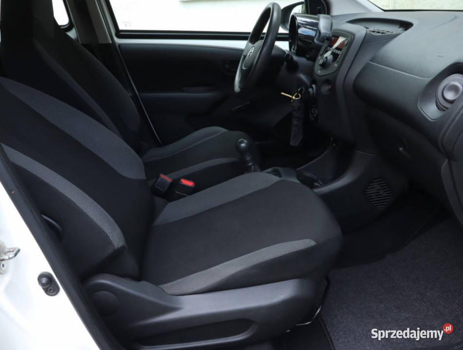Toyota Aygo 10 VVTi Aygo Piaseczno sprzedam