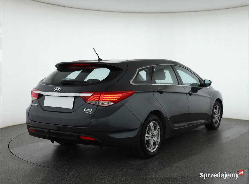 Hyundai i40 17 CRDi Rok produkcji 2013 Piaseczno