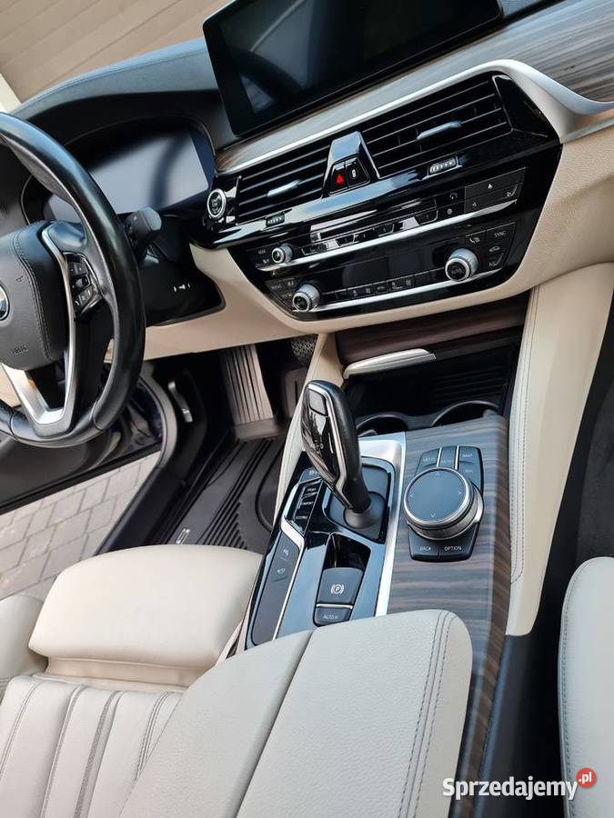 BMW 5 4x4 XDrive salon ory przebieg koła 144150km Skomlin