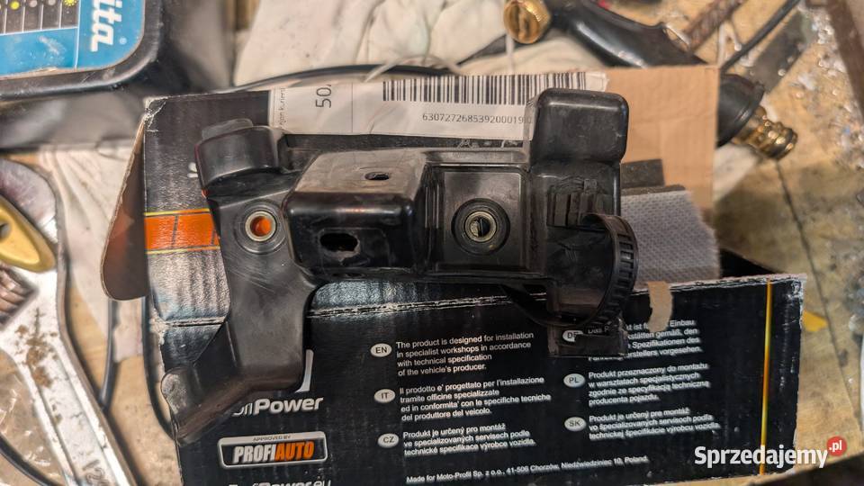 Yamaha R6 rj11 części owiewki plastiki